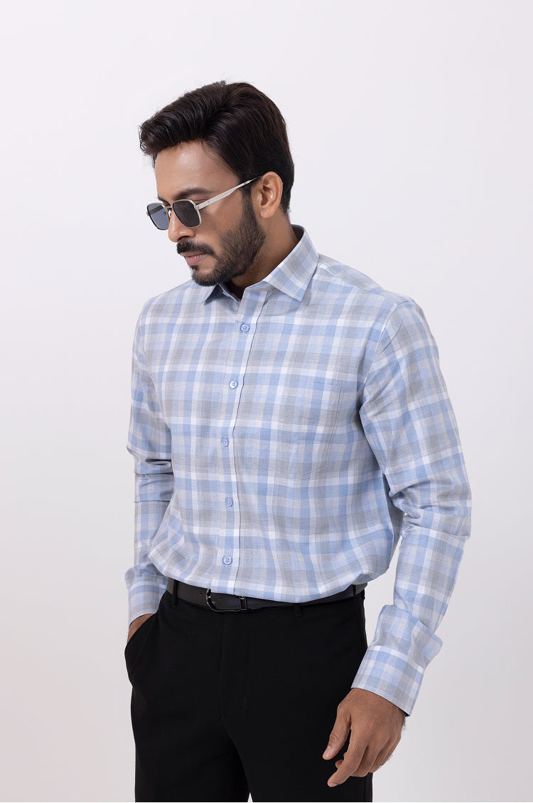 Giza Men Blue & white Checked Regular Fit Shirt